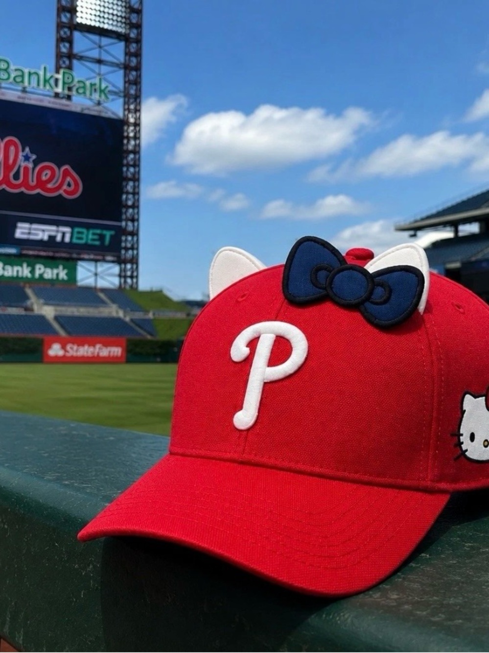 Phillies Hello Kitty Baseball Cap